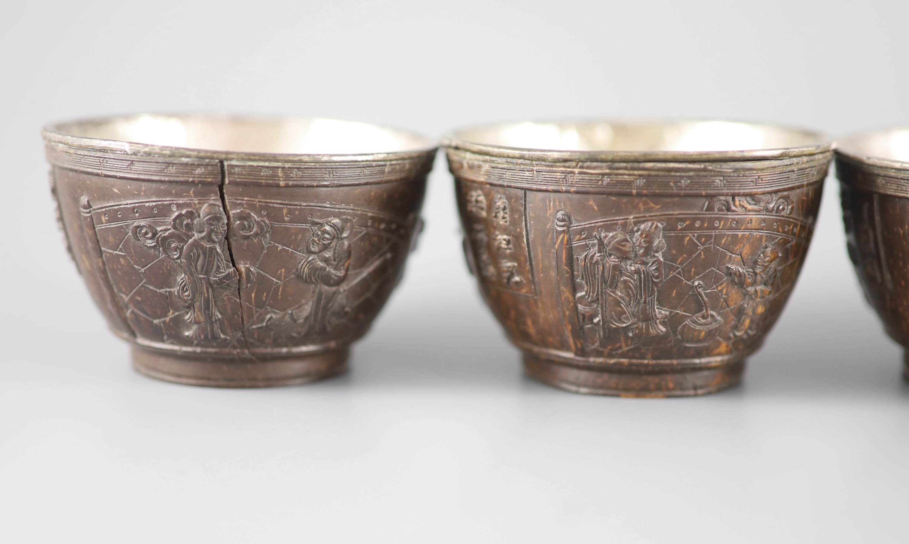 A set of six Chinese coconut cups, 18th/19th century, 8.3 cm diameter